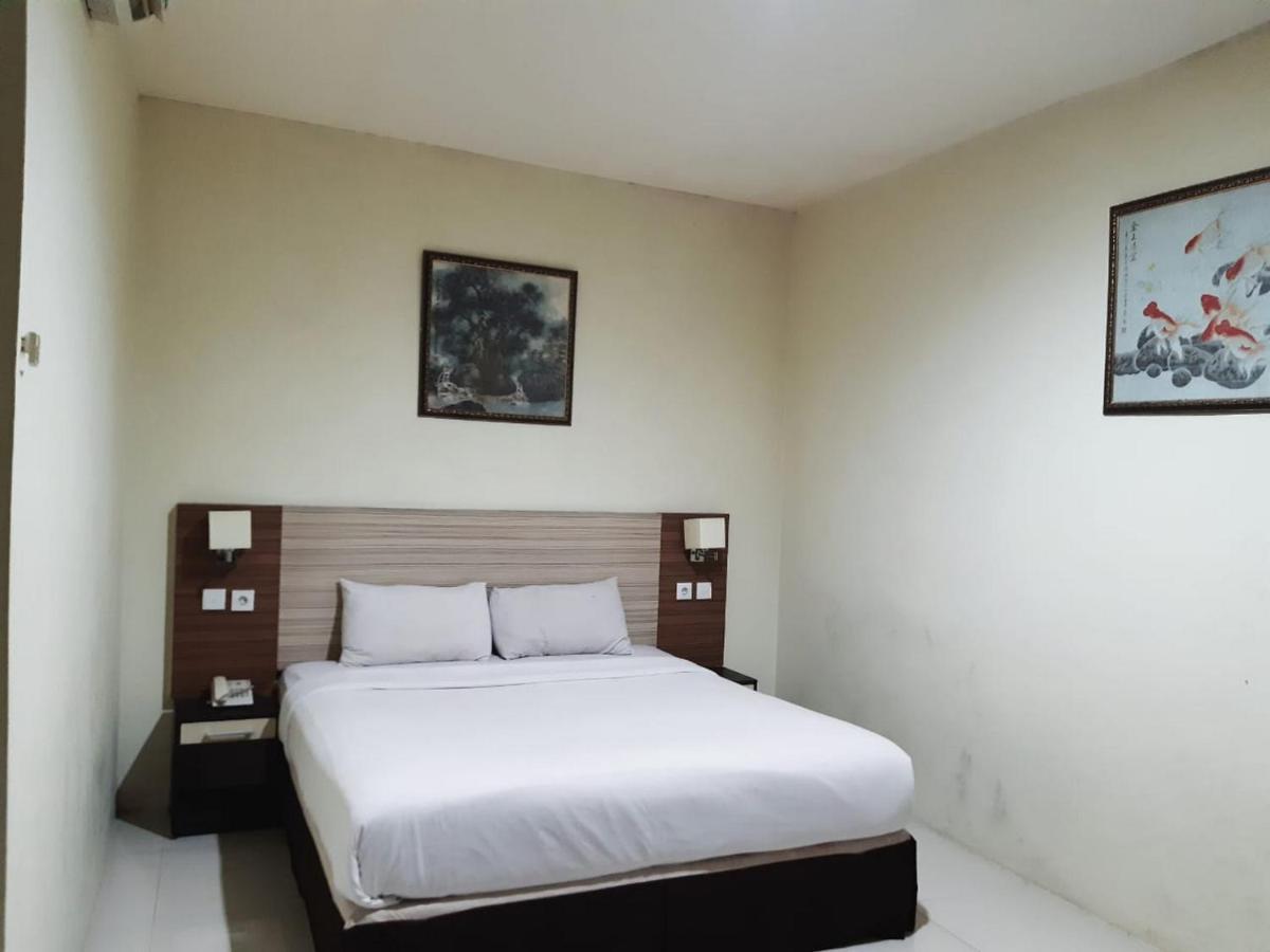 Agraha Andalas Hotel Makassar Kültér fotó