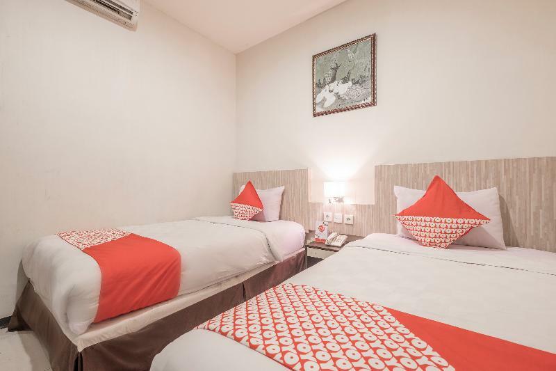 Agraha Andalas Hotel Makassar Kültér fotó
